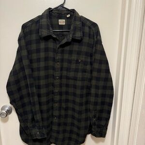 Men's Casual Button-Down Plaid Flannel Shirt - Black & Olive